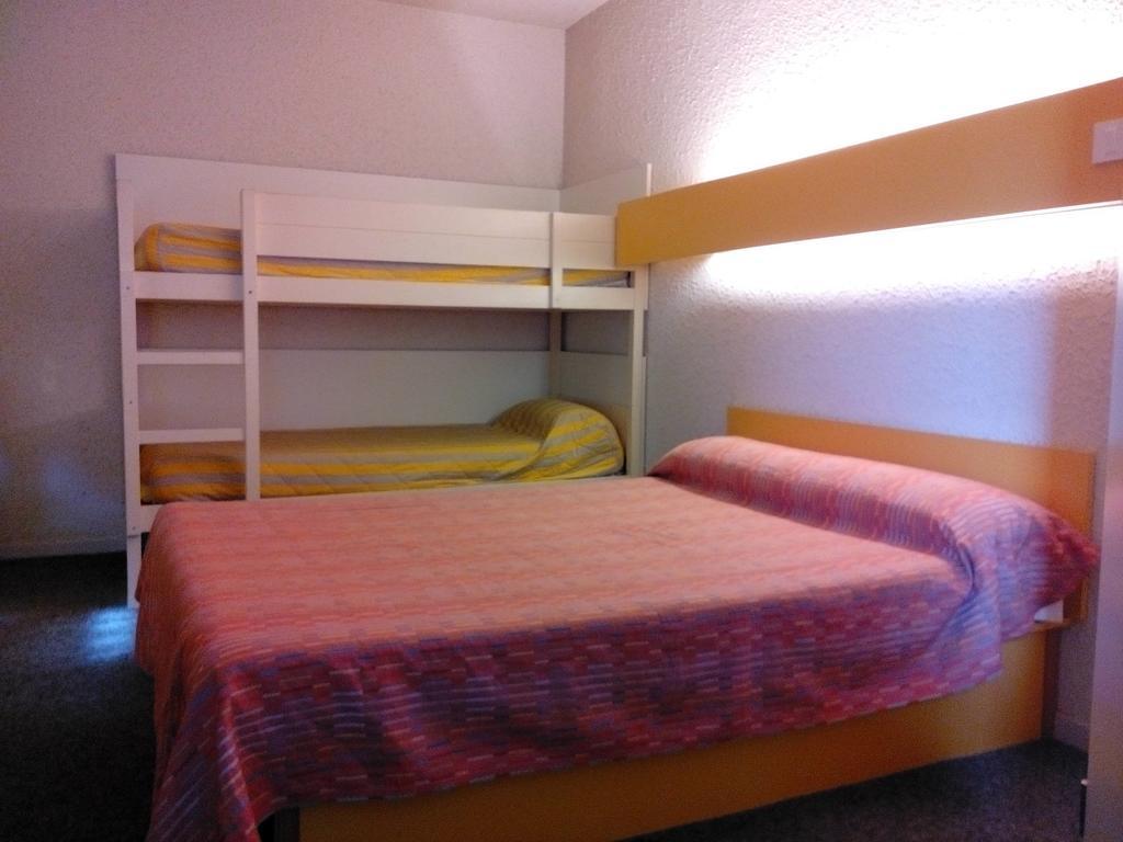 Hostal - Restaurante Asador Esperanza Huesca Rom bilde