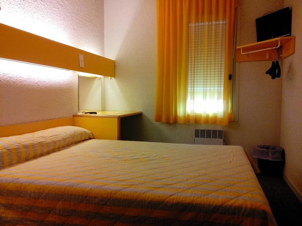Hostal - Restaurante Asador Esperanza Huesca Rom bilde